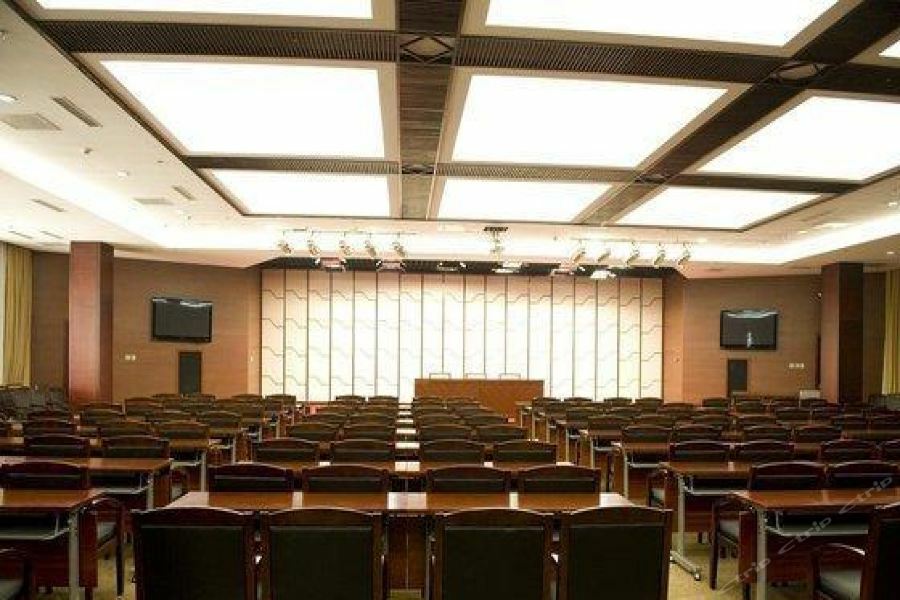 โรงแรมปักกิ่งโพสต์แอนด์เทเลคอมคอนเฟอเรนซ์เซ็นเตอร์ ภายนอก รูปภาพ